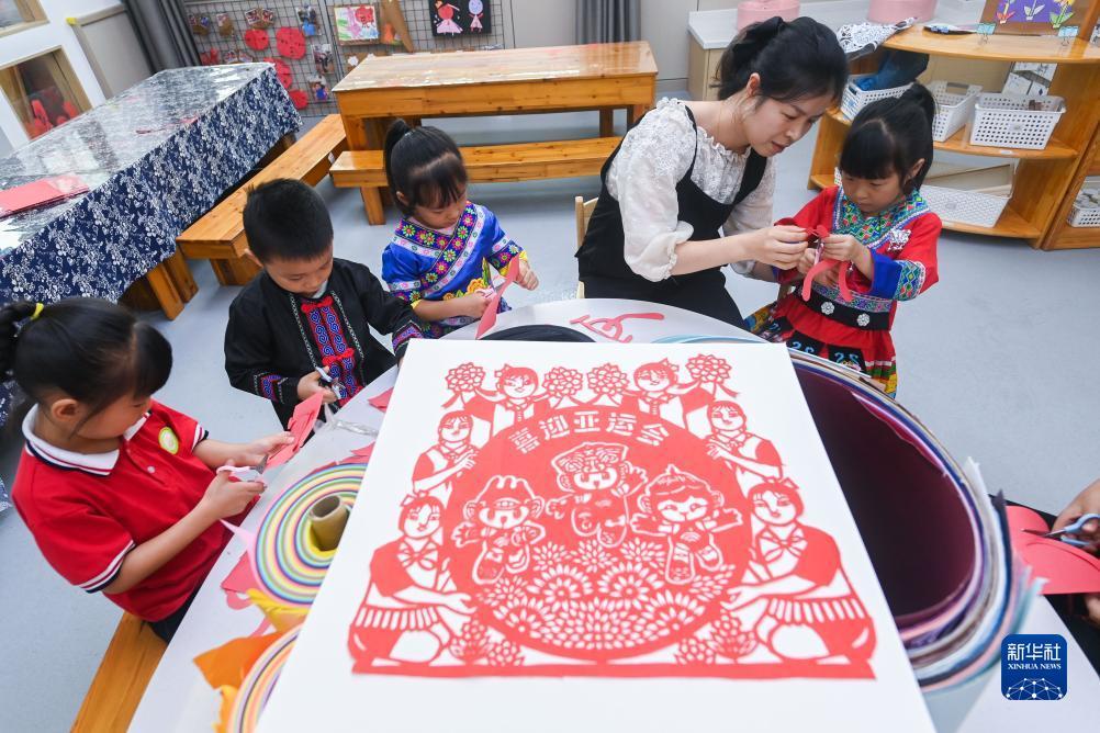 菲莫国际简介